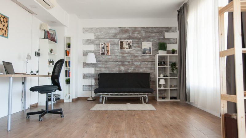 Navigating the World of Waterproof Laminate Flooring in Brampton: A Comprehensive Guide to Stylish and Durable Choices